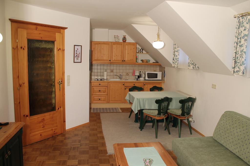 Haralds Ferienwohnungen Bad Kleinkirchheim Room photo