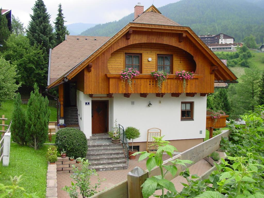 Haralds Ferienwohnungen Bad Kleinkirchheim Room photo